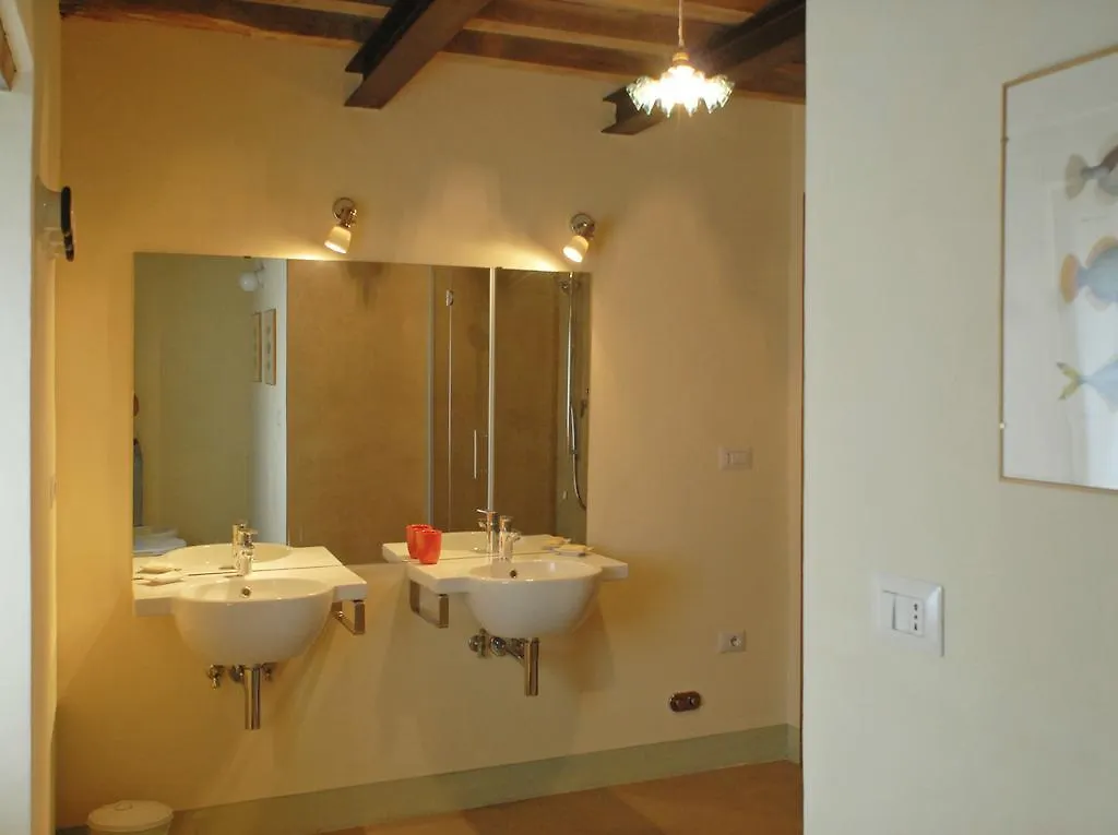 Hotel La Doccia à Anghiari Maison d'hôtes
